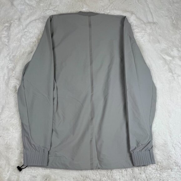 Gymshark Retake Crew Long Sleeve Shirt Taupe Grey Men's Size Small Nylon Gym - Picture 7 of 8